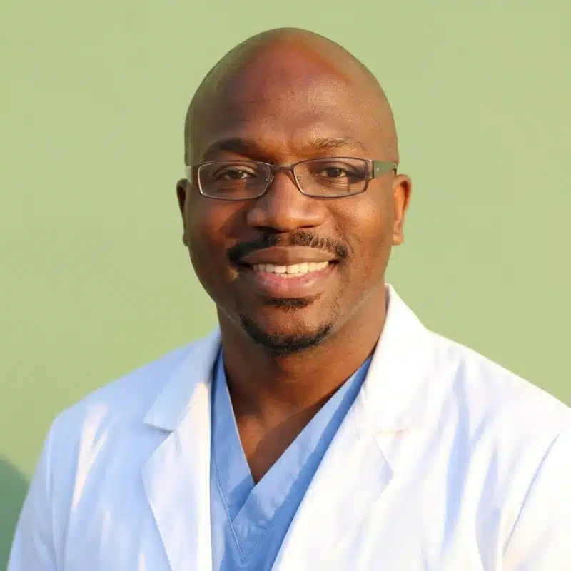 Daalon B. Echols, MD — Medical Reviewer